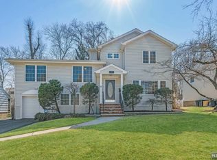 372 Cedar Ave, Ridgewood, NJ 07450