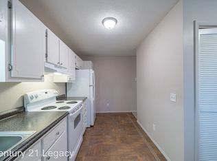 142 Meredith Cir APT 11, Johnson City, TN 37615