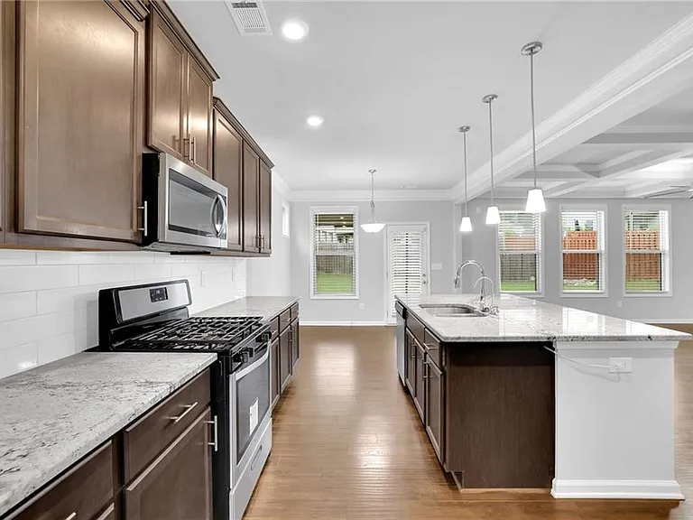 3187 Oxford Mill Ln — Photo 11
