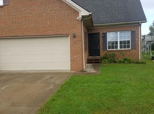 216 Tan Bark Dr, Georgetown, KY 40324