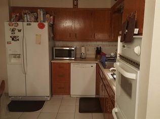 21 Daka Ct, Bloomfield, NJ 07003