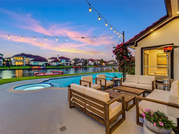 11826 Key Biscayne Ct, Houston, TX 77065