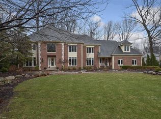 3779 Willow Run, Westlake, OH 44145