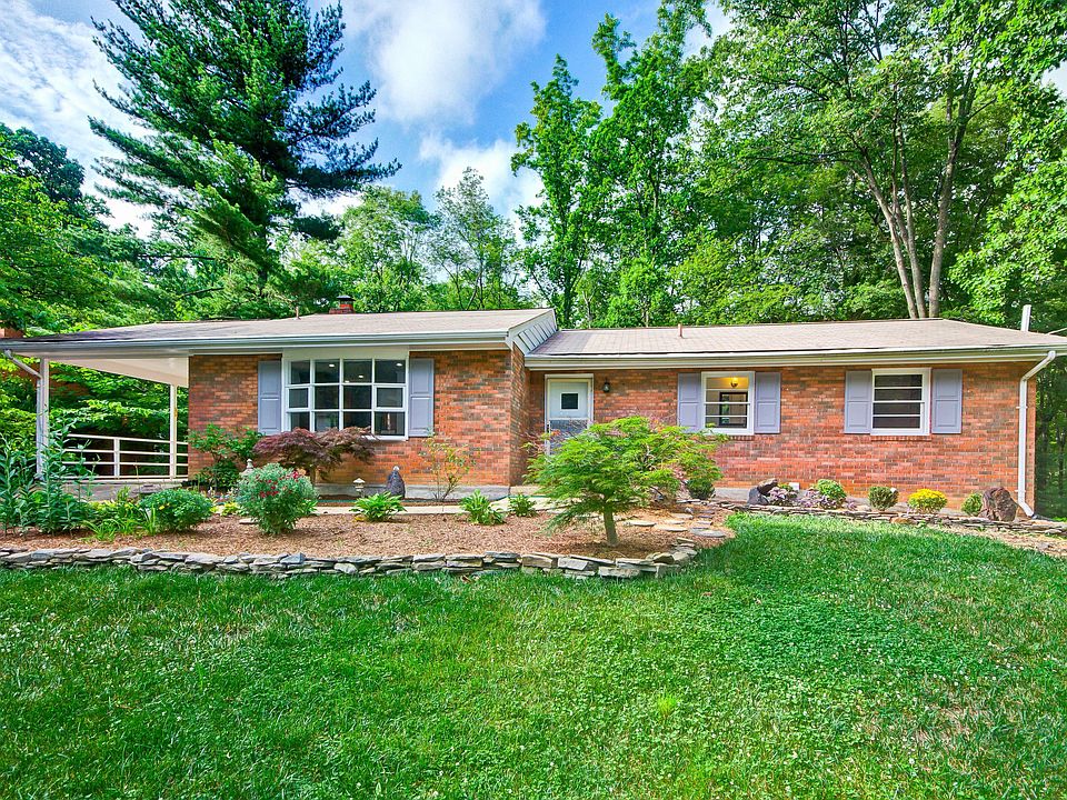 Welcome to 9302 Santayana Dr