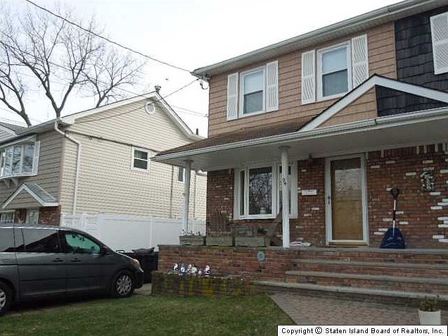 1st image of 94 E Macon Ave