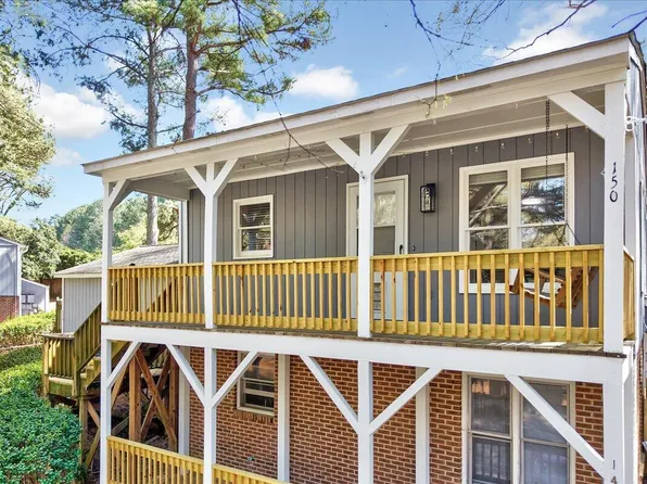 150 Carmichael Ct, Cary, NC 27511