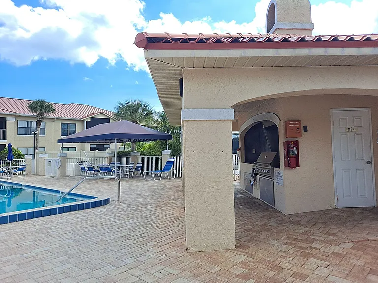 418 Bouchelle Dr #201 — Photo 21