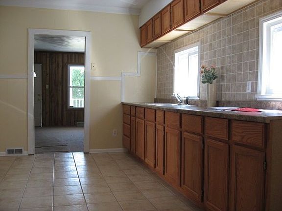 5th image of 3302 W 44th St