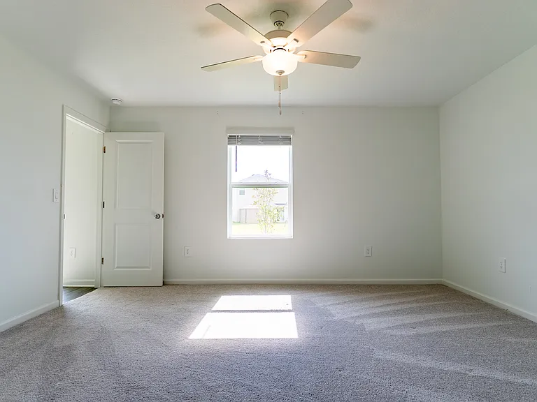 8414 SW 41st Cir — Photo 42