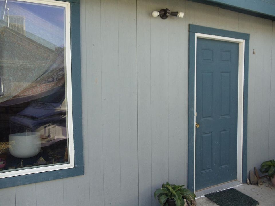2nd image of 24423 Summit Dr