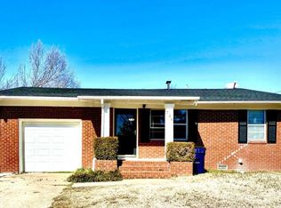 726 E 30th St, Ada, OK 74820