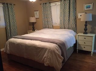 1930 Holiday Dr, Florence, AL 35630