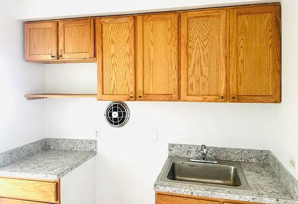 288 North Ave #6 — Photo 3