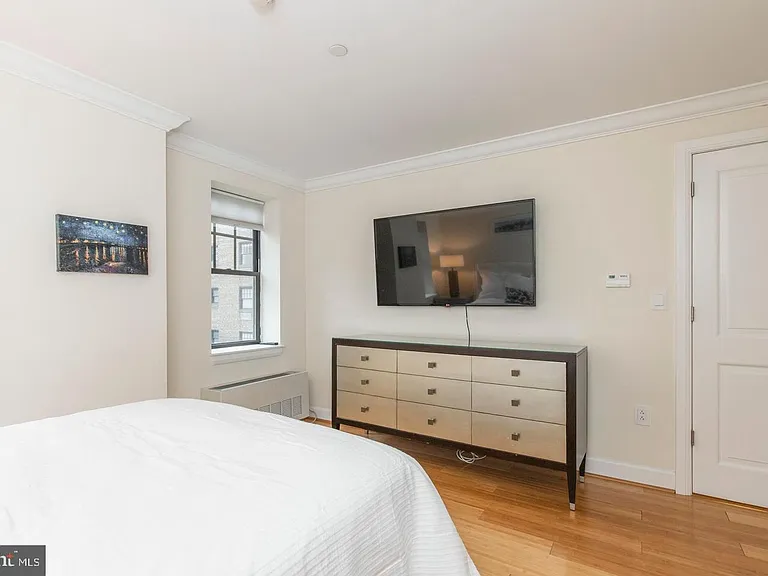 1701 Locust St #15-1815 — Photo 14