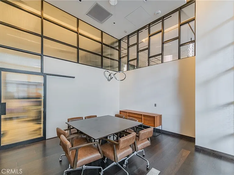 400 S Broadway Ave #1103 — Photo 58
