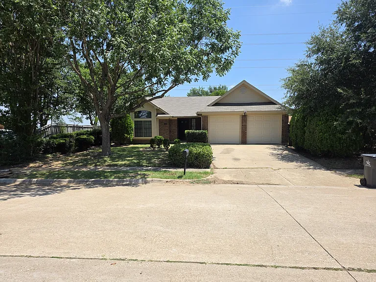 4735 Hollow Tree Dr — Photo 31