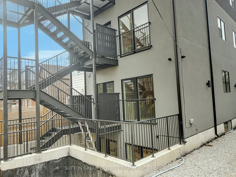 625 Harvie Ave #2 — Photo 22