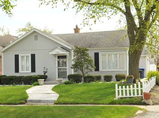 7133 W 113th St, Worth, IL