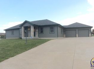 4804 NW Kendall Dr, Topeka, KS 66618