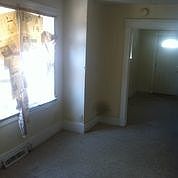2nd image of 911 W 14th St