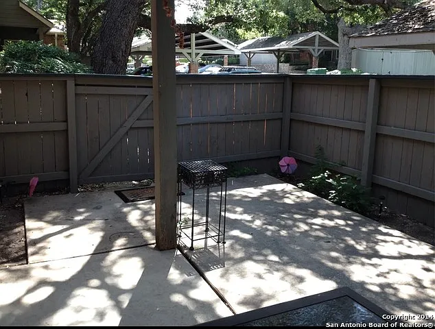 51 Chapel Hill Cir #51 — Photo 11