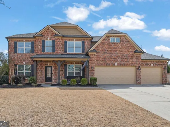 511 Wagon Hill Ln, Buford, GA 30518