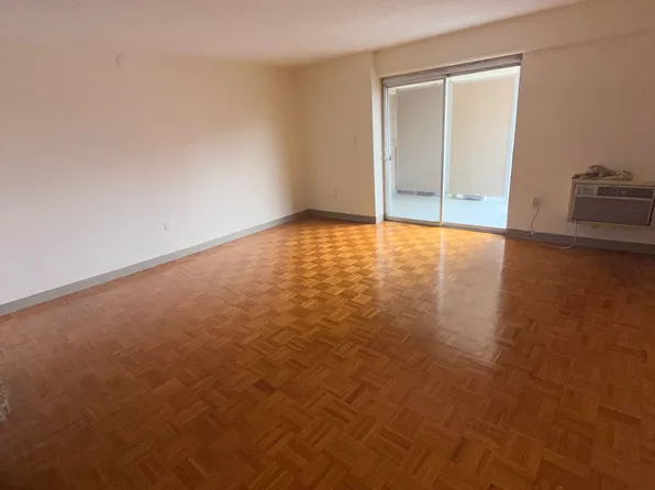 1025 Hancock St Unit 12D, Quincy, MA 02169