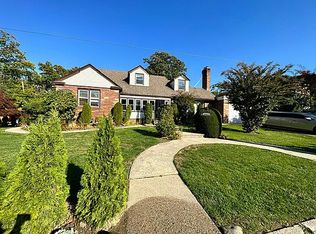 199-02 Epsom Crse #1, Hollis, NY 11423