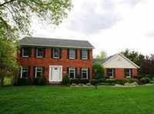 1130 Carriage Place Dr, Bettendorf, IA 52722