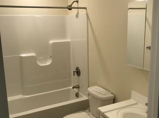 1 Greenleaf Dr #1C, Merrimac, MA 01860