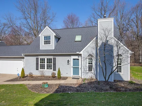 10452 White Ash Trl, Twinsburg, OH 44087