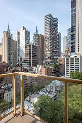 Sold by Douglas Elliman | media 7