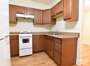 6020 NE Glisan St APT 9, Portland, OR 97213