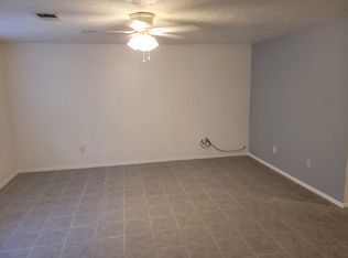 8401 Marquette Ave NE APT B, Albuquerque, NM 87108