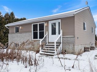 2118 Turkey Point Rd, Norfolk County, ON N3Y4J9