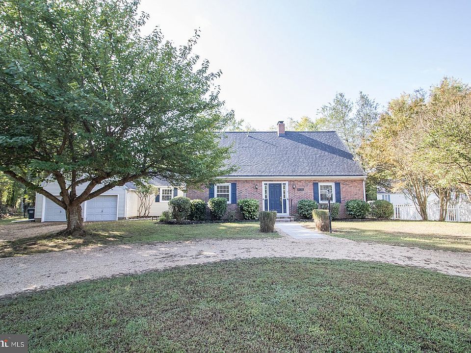 1st image of 40781 Center 40 Cir