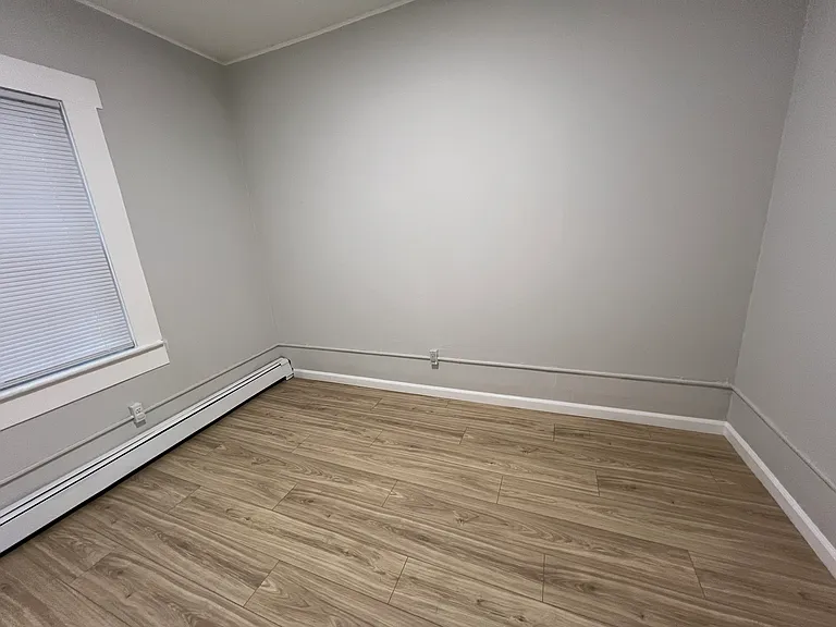 52 Gifford Ave #2 — Photo 16