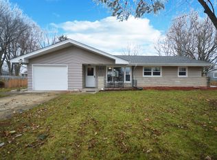 22429 S Joseph Ave, Channahon, IL 60410