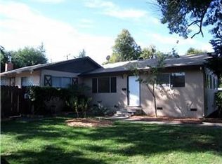 135 Arlen Dr, Rohnert Park, CA 94928