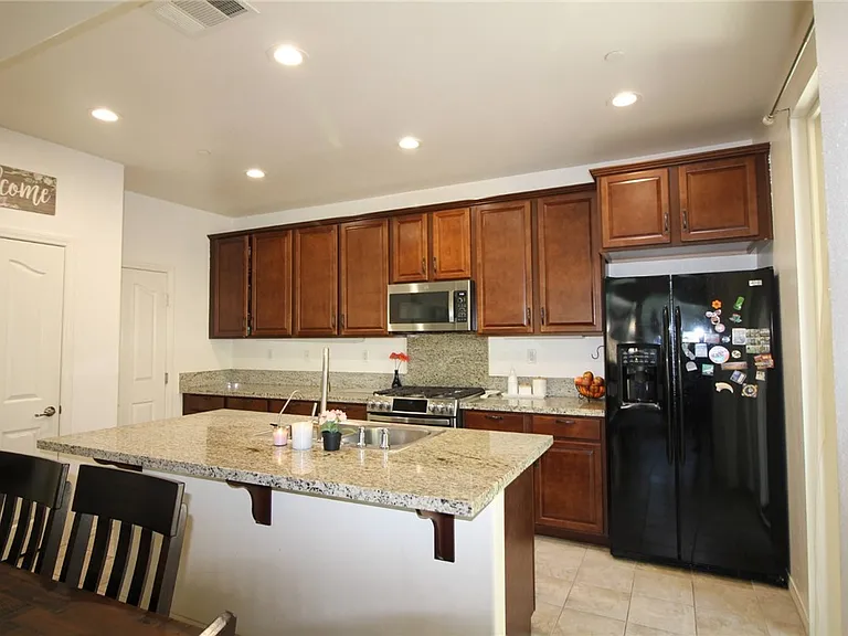 28207 N Via Sonata Dr — Photo 5