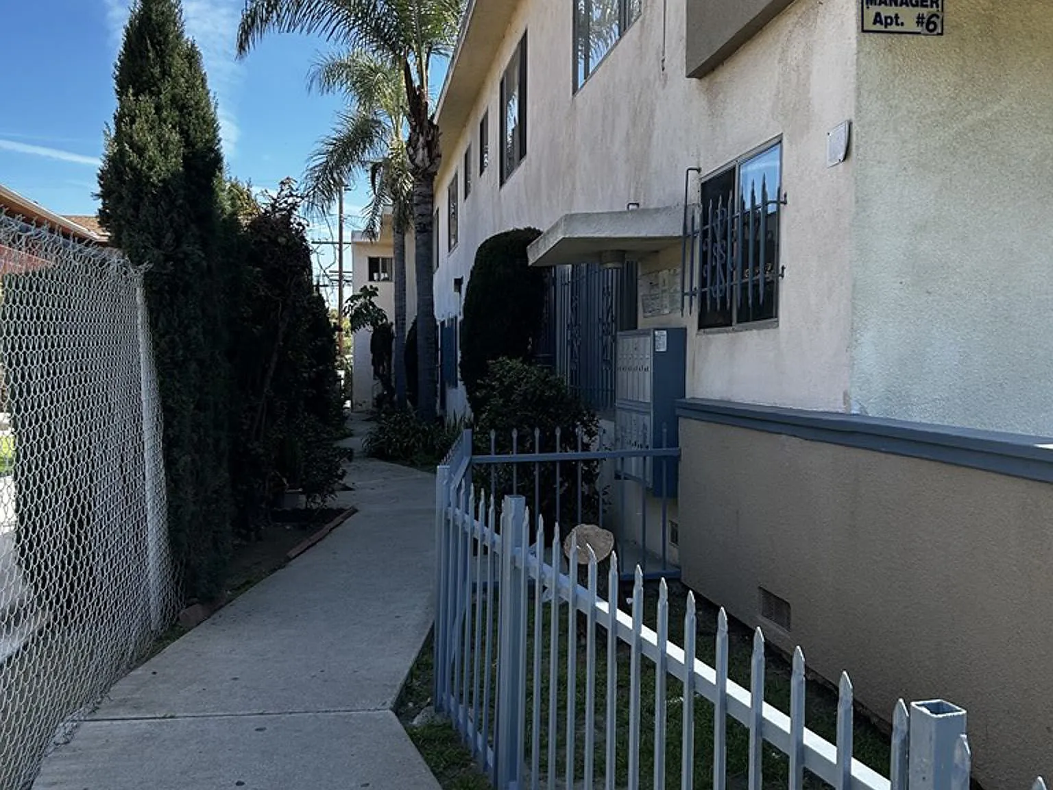 6214 Victoria Blvd. — Photo 3