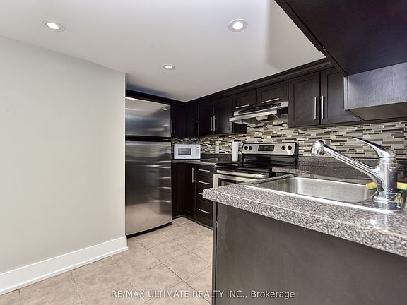 3rd image of 9 Southview Ave #Basement