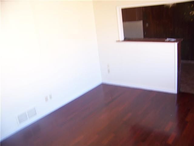 1st image of 4708 SE 24th St