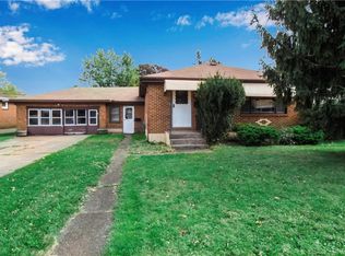 195 Fieldcrest Ct, Buffalo, NY 14224