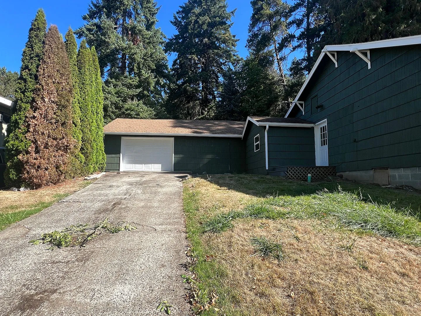 3 bedroom, 1 bath Chehalis hillside home — Photo 3