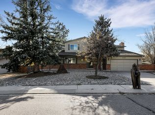 445 Silver Spring Cir, Colorado Springs, CO 80919