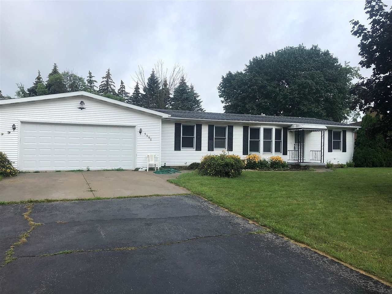 5390 Kasemeyer Rd Bay City Mi 48706 Mls 50051363 Zillow