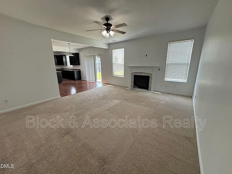 101 Red Bird Dr — Photo 3