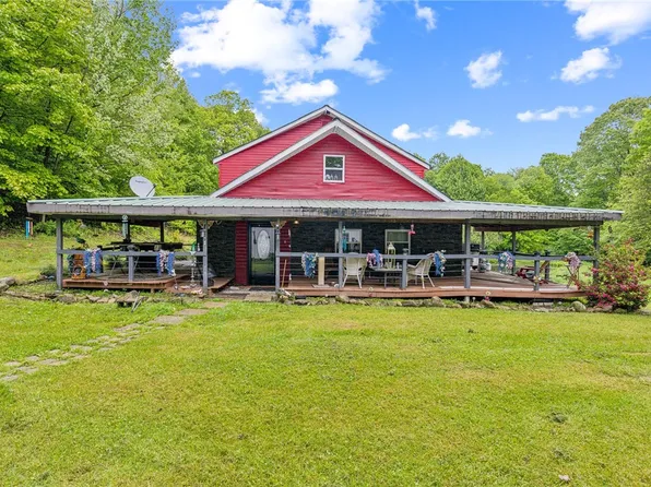 148 Falls Rd, Cochranton, PA 16314