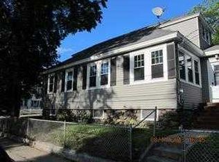 220 Ferry St, Lawrence, MA 01841